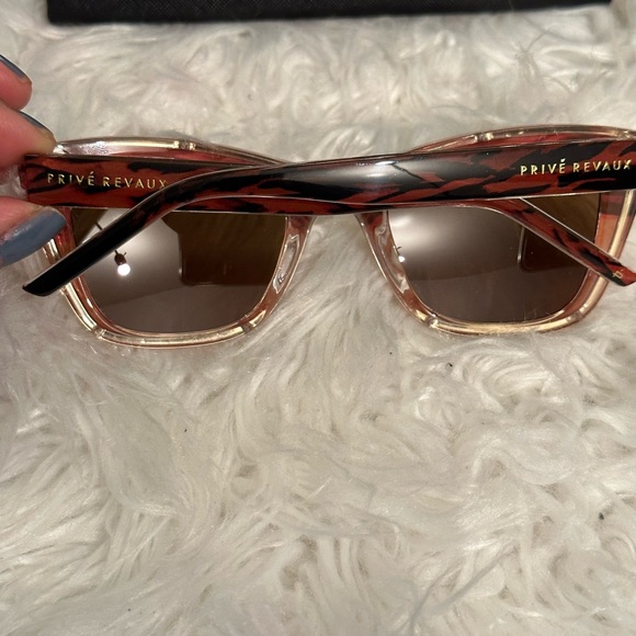 Privé Revaux Real Drip Sunglasses Brown Marble - Picture 2 of 6